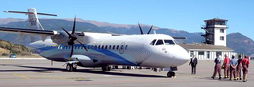 En octubre de 2011 un ATR 72-600 aterrizó en el aeropuerto en vuelo de prueba