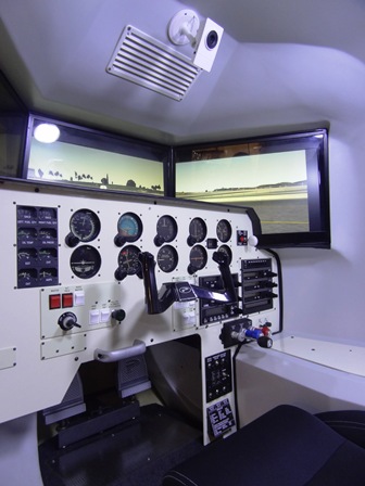 Interior del simulador OVO-04