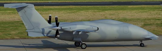 El P.1HH, en una base aérea italiana no precisada por el fabricante, el pasado 12 de febrero / Foto: Piaggio Aero Industries
