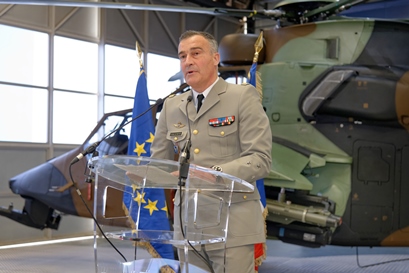 El generl Le Motte, responsable de las Fuerzas Aéreas de Francia