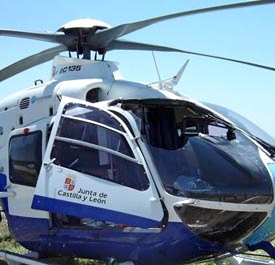 En 2006 ese helicóptero, que no llevaba copiloto, impactó con un ave