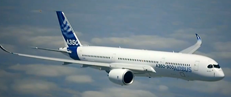 Airbus A350 XWB, durante su primer vuelo