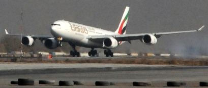 Llegada a Kabul de A340 de Emirates