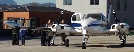 Bimotor Cessna 310L del Aeroclub