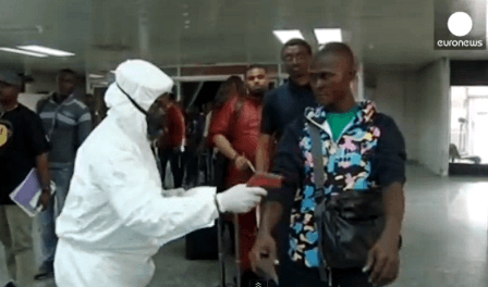 Control de pasajeros en un aeropuerto de Nigeria / Foto: Vídeo Euronews