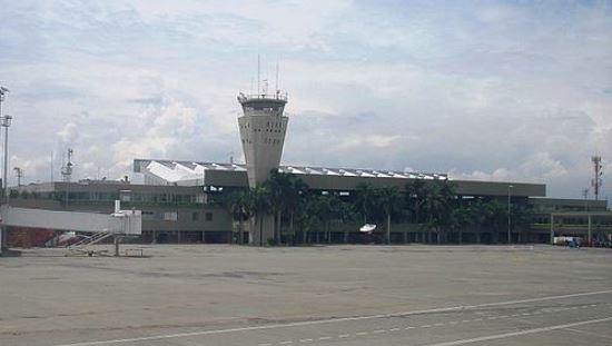 Aeropuerto Internacional de Cali / Wikipedia
