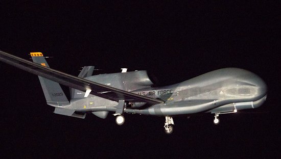 Llegada del Global Hawk a Avalon / Foto: Northrop Grumman