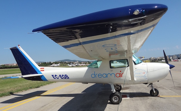 Cessna 150M de Dreamair