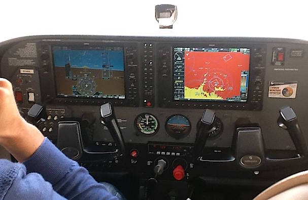 Equipa aviónica digital Garmin G1000