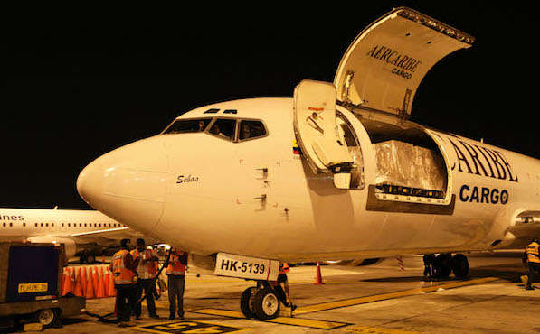 Boeing 737-400 de AerCaribe