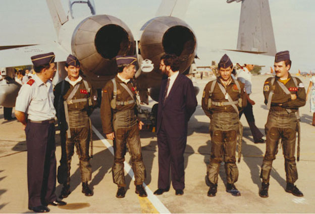 Imagen histórica de la llegada a España de los primeros F-18 del Ejército del Aire / Ministerio de Defensa