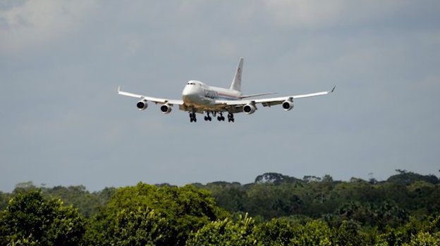 Llegada a la Guayana Francesa del 747 con los satélites / ESA