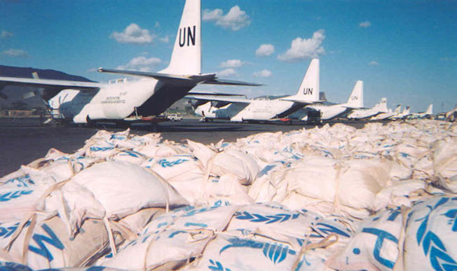 Aviones utilizados en el Programa Mundial de Alimentos / Wikipedia