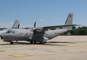 CN-235