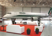 Primer EMB 190 de Alitalia