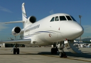 Falcon 900