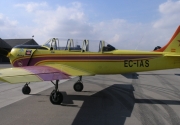 Yak 52