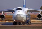 Antonov AN-124