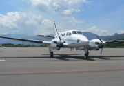 Beech C90